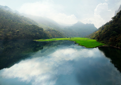Ba Be Lake, charm of water and sky